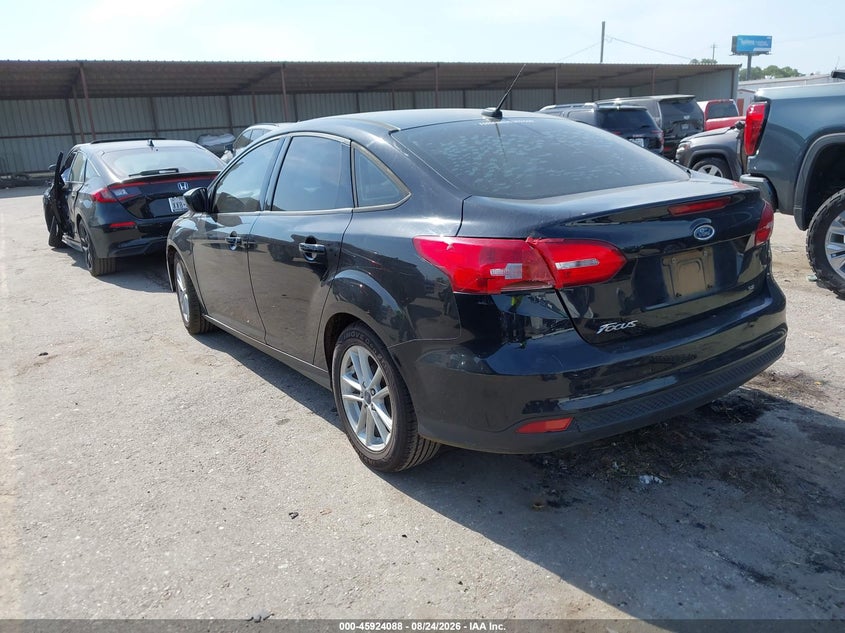 Vin: 1fadp3f2xjl201403, lot: 46423176, ford focus se 20183