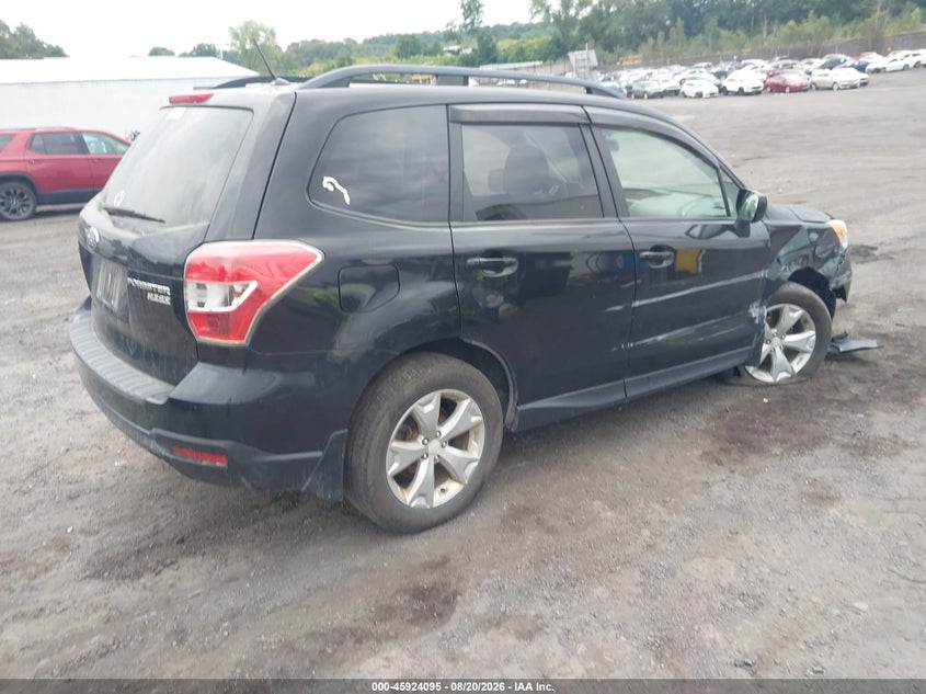 2014 SUBARU FORESTER auction photo 4