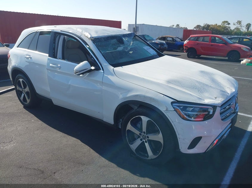 2020 MERCEDES-BENZ GLC 300
