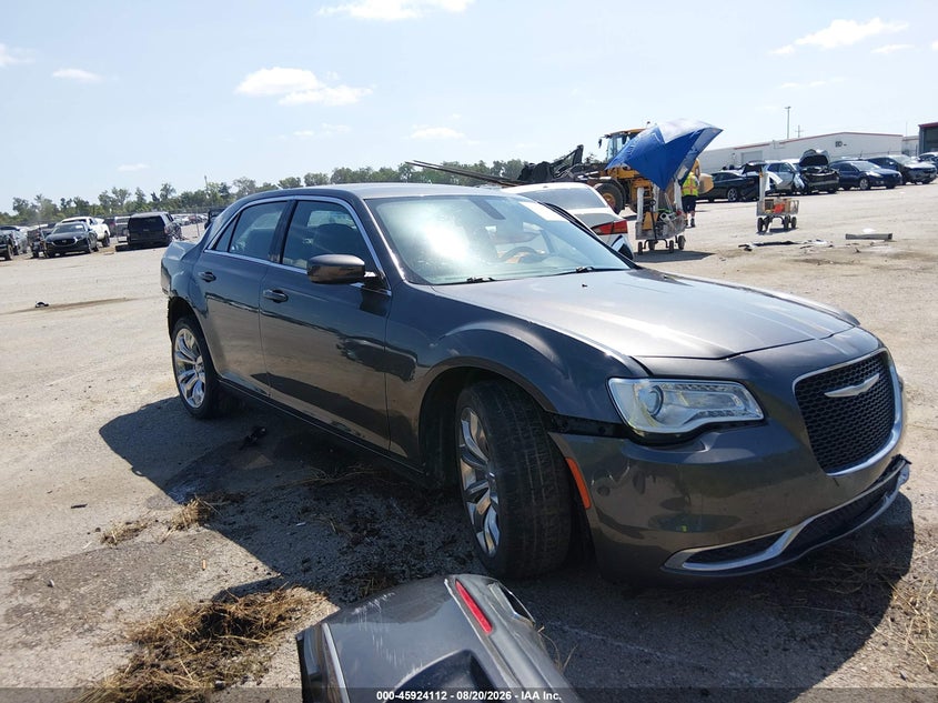Vin: 2c3ccaag9gh313841, lot: 46423200, chrysler 300 limited 2016 img_1