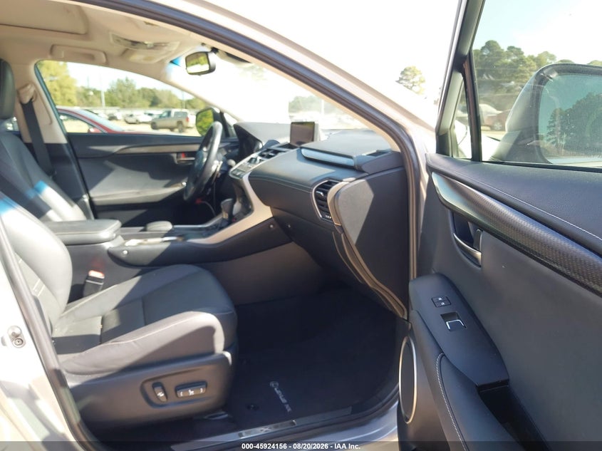 LEXUS NX 300 - zdjęcie 5