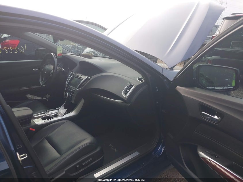 2017 ACURA TLX auction photo 5