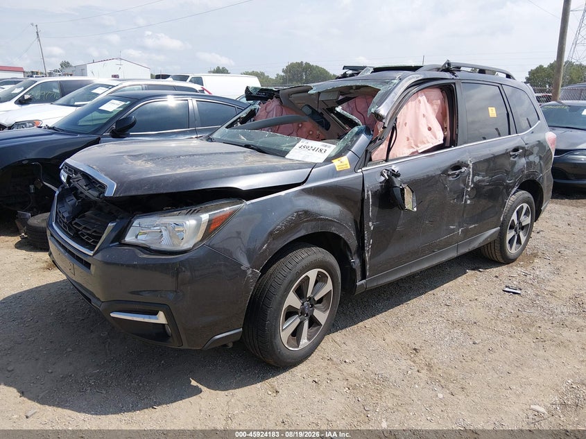 2017 Subaru Forester, Переворот, IAAI, VIN JF2SJAJC1HH803273 — фото 2