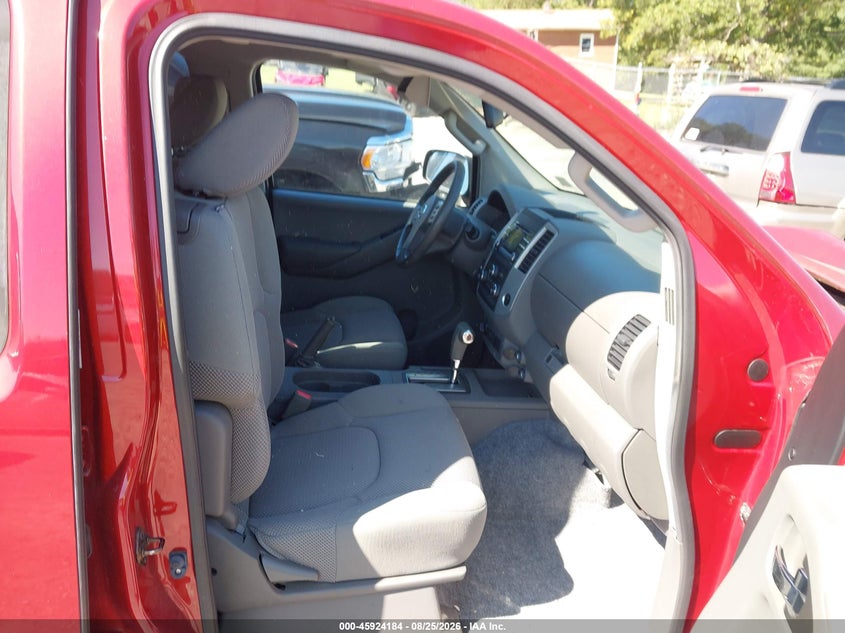 2014 NISSAN FRONTIER auction photo 5