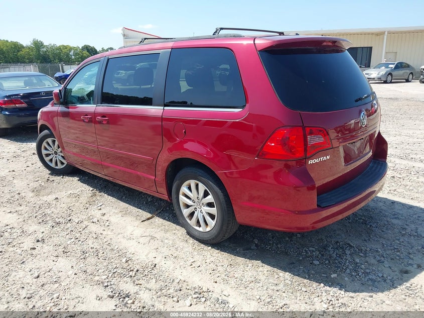 2012 VOLKSWAGEN ROUTAN auction photo 3