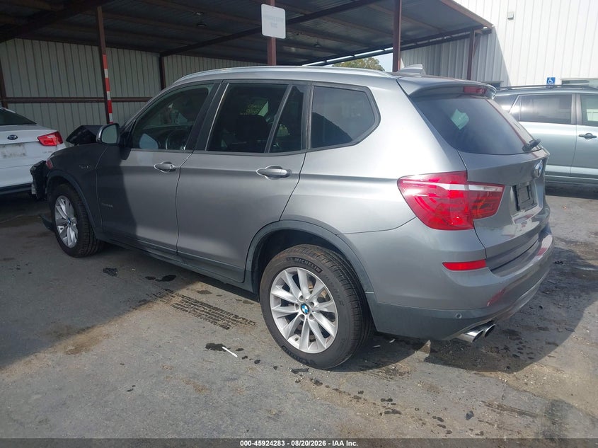 2017 BMW X3 auction photo 3
