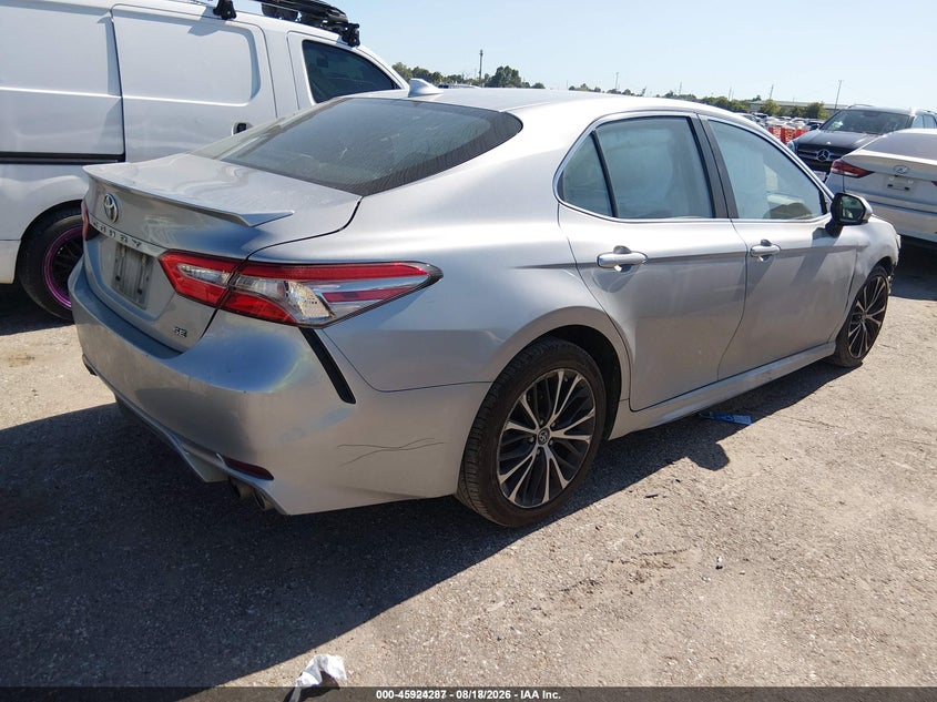 2019 TOYOTA CAMRY auction photo 4