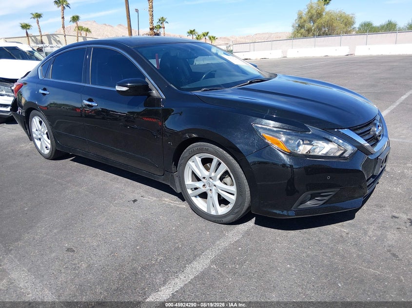 2017 NISSAN ALTIMA auction photo 1