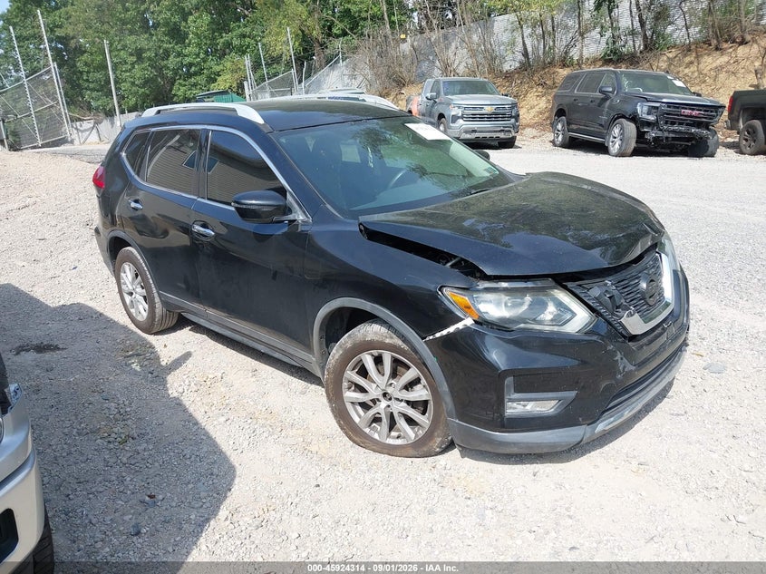 2017 Nissan Rogue S/Sl/Sv, Front, IAAI, VIN 5N1AT2MT1HC808715