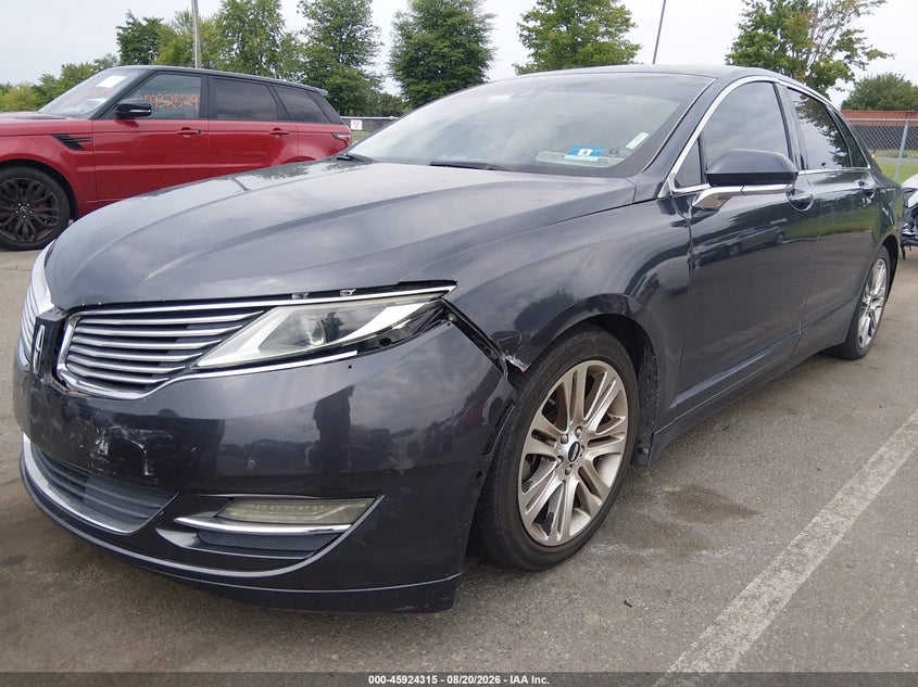2013 Lincoln MKZ, Front End, IAAI, VIN 3LN6L2G94DR827731 — photo 2