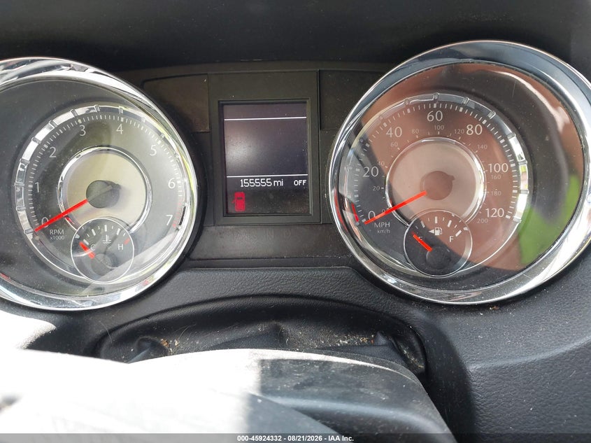 2015 CHRYSLER TOWN & COUNTRY auction photo 7