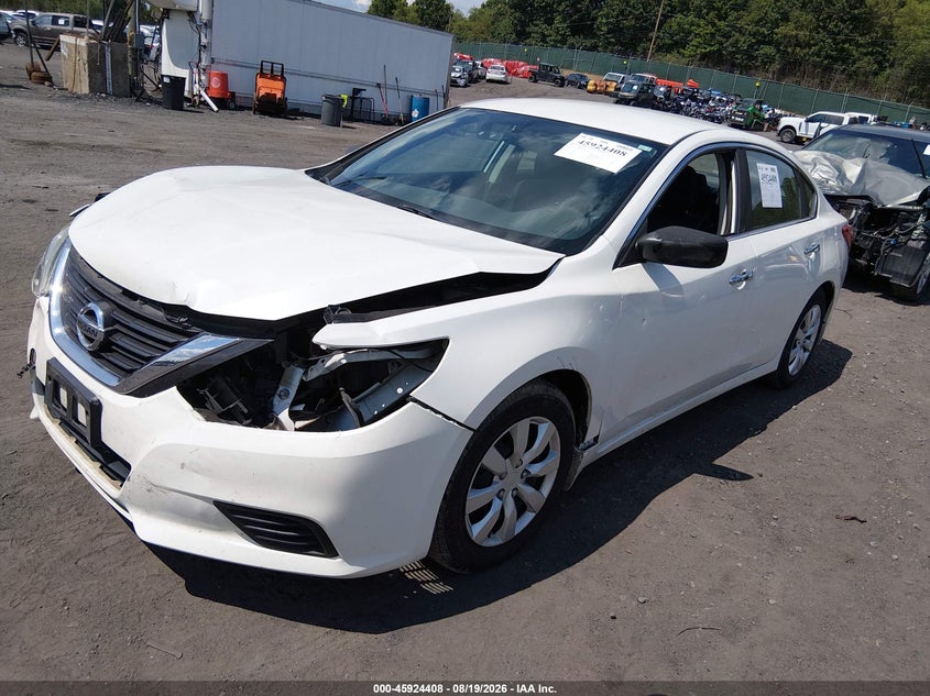 2017 NISSAN ALTIMA auction photo 2