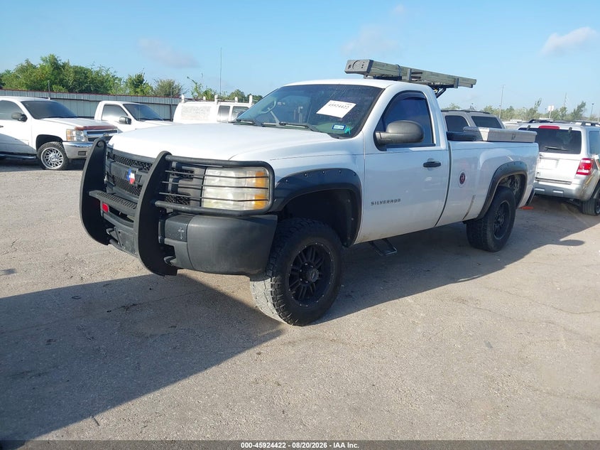 2010 CHEVROLET SILVERADO 1500 auction photo 2
