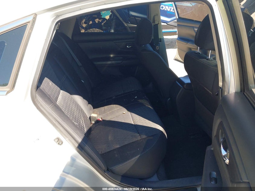 2016 NISSAN ALTIMA auction photo 8