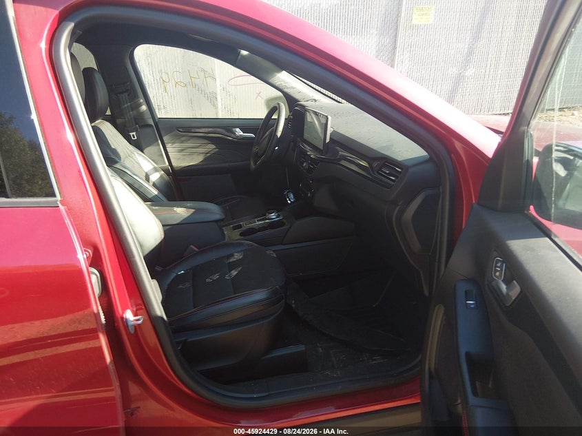 FORD ESCAPE 2023 VIN 1FMCU0MN7PUA52408
