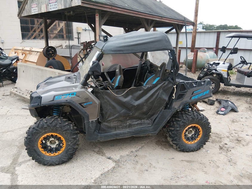 POLARIS RZR 2020
