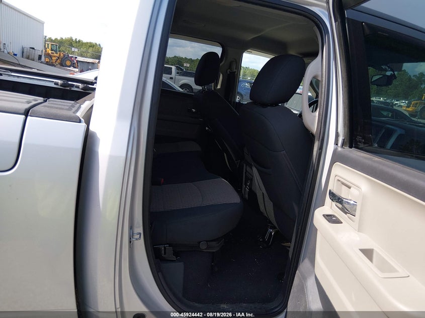2012 RAM 1500 auction photo 8