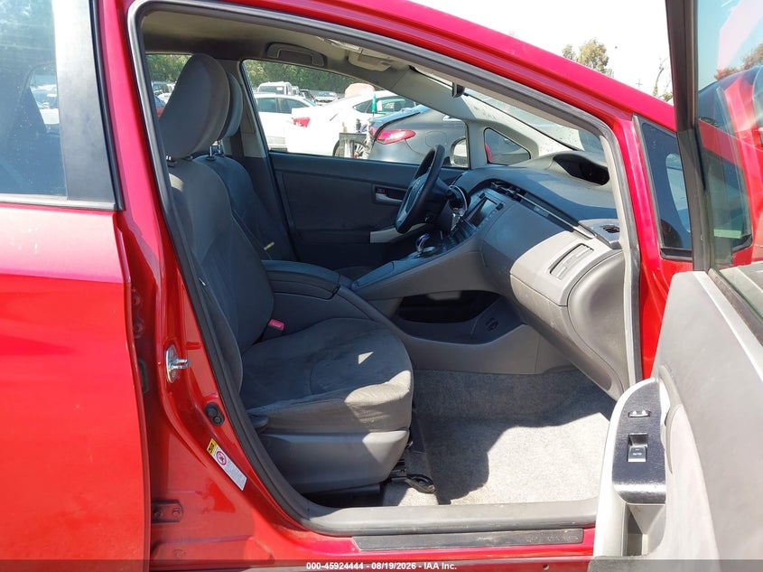 2010 TOYOTA PRIUS auction photo 5