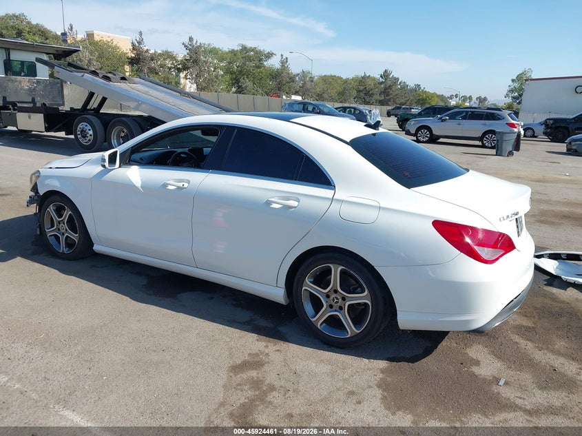 MERCEDES-BENZ CLA 250 - zdjęcie 3