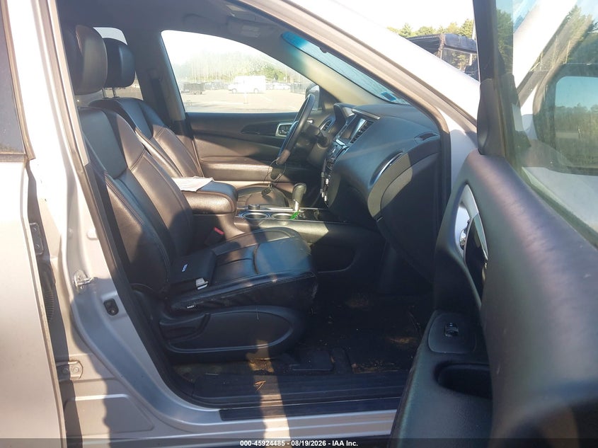 2013 NISSAN PATHFINDER auction photo 5