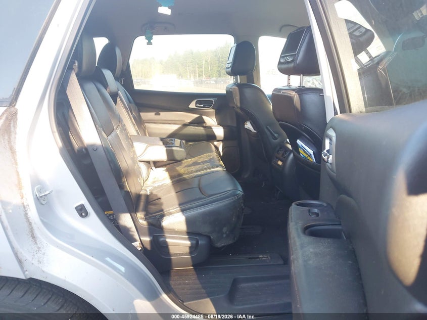 2013 NISSAN PATHFINDER auction photo 8
