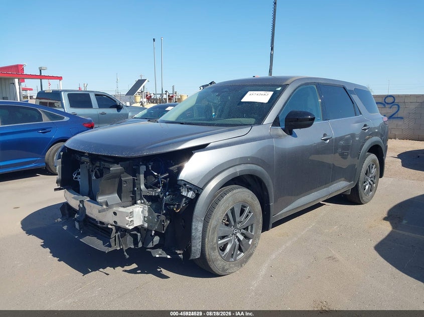 2024 NISSAN PATHFINDER auction photo 2