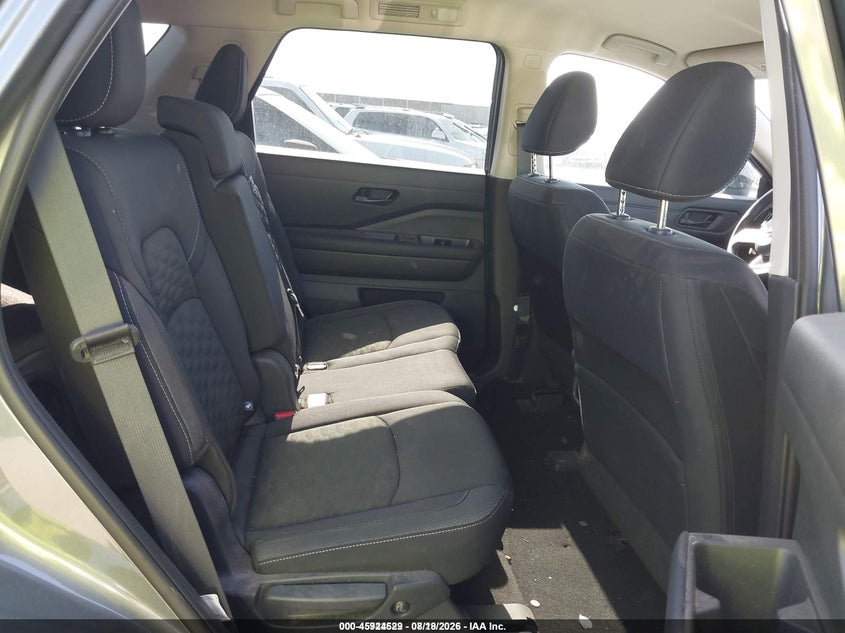 2024 NISSAN PATHFINDER auction photo 8