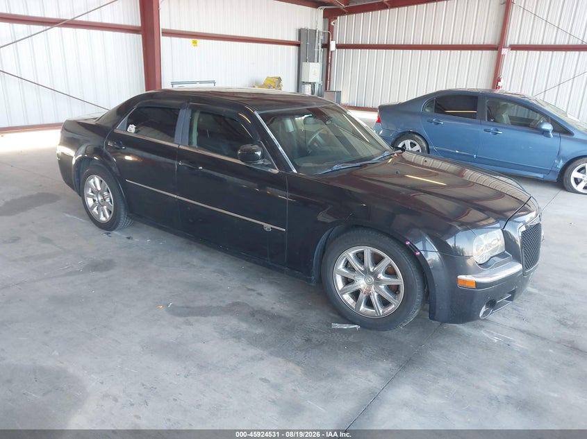 2010 CHRYSLER 300C auction photo 1