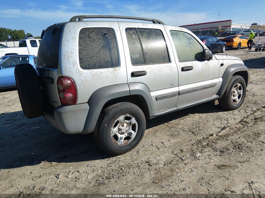 2005 JEEP LIBERTY auction photo 4
