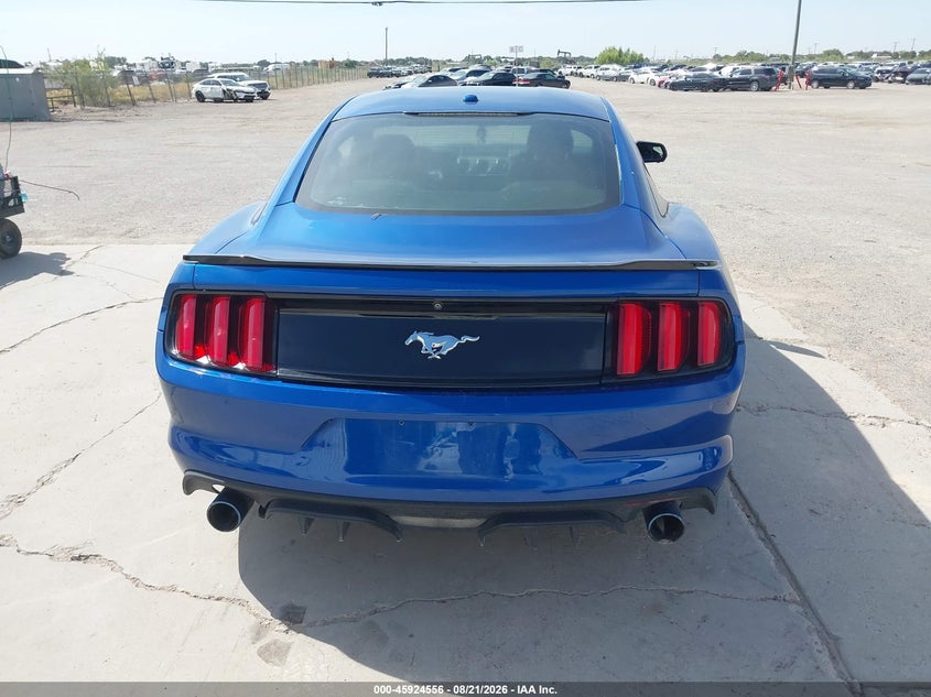 FORD MUSTANG - zdjęcie 16