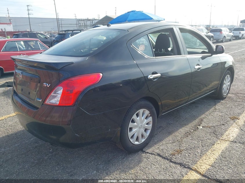 2013 NISSAN VERSA auction photo 4