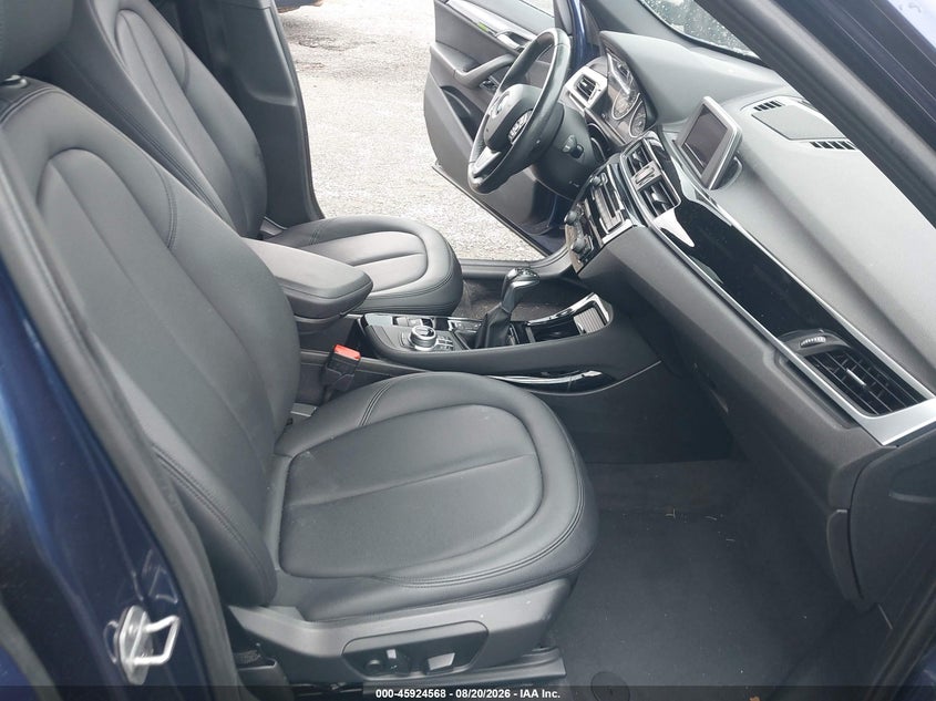 BMW X1 2016 VIN WBXHT3C32G5F65788