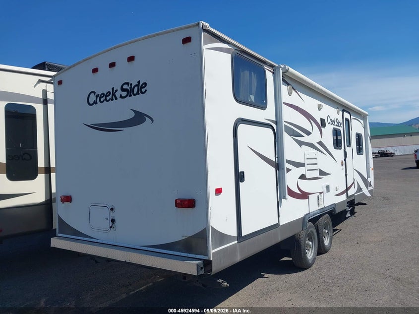 2013 OUTDOORS RV CREEK SIDE auction photo 4