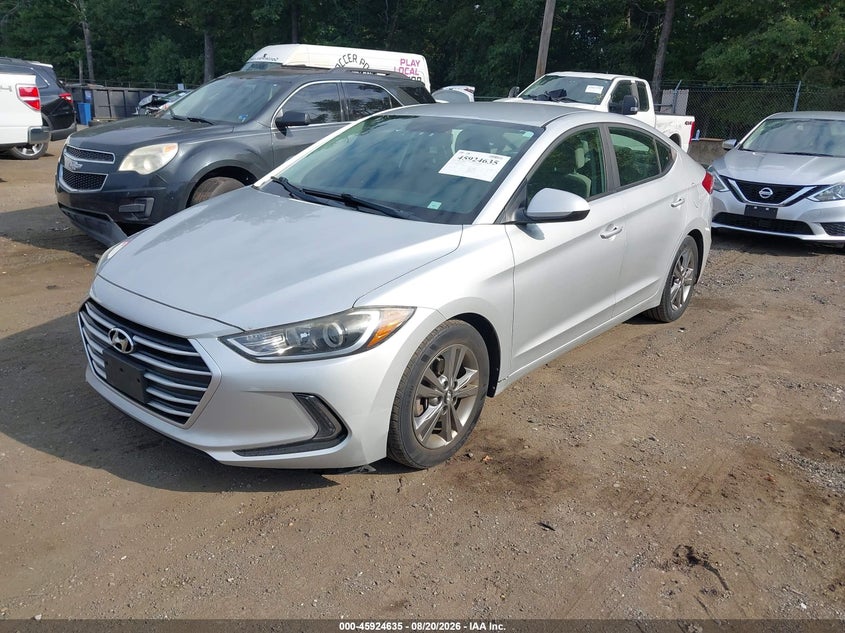 2017 HYUNDAI ELANTRA SEDAN 2.0L I-4 DOHC, VVT, 147HP