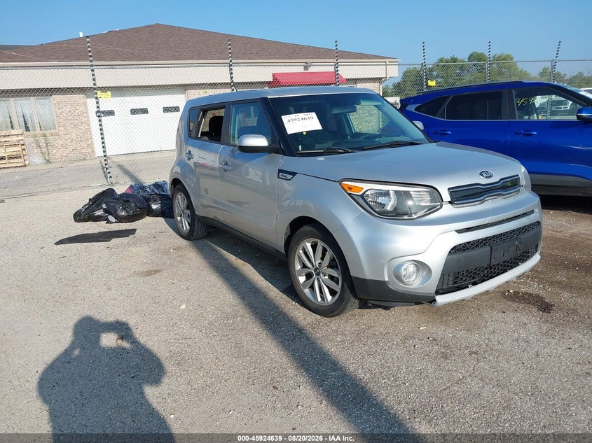Vin: kndjp3a5xk7637662, lot: 46423727, kia soul + 2019 img_1