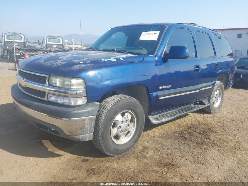 2001 CHEVROLET TAHOE auction photo 2