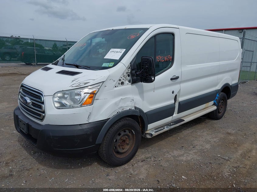 2015 FORD TRANSIT-250 auction photo 2