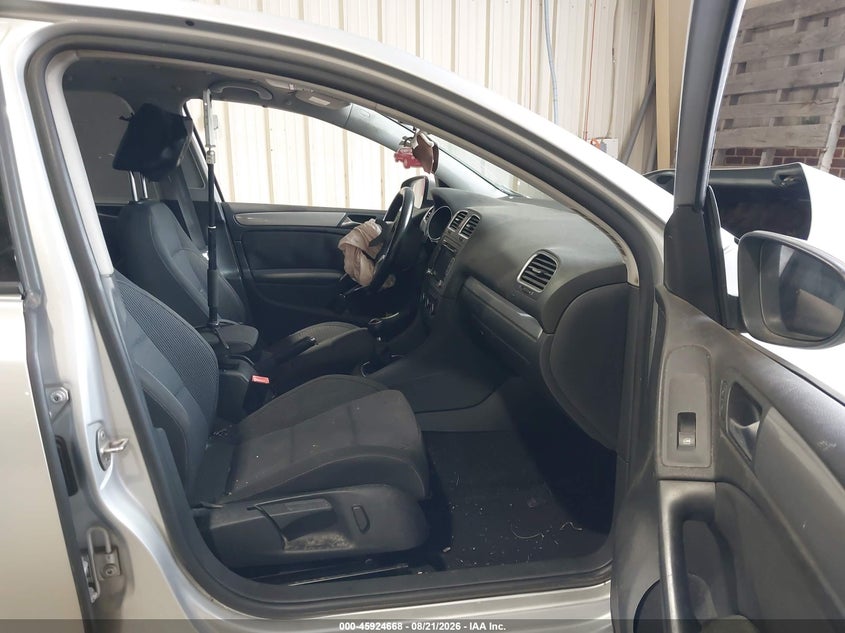 VOLKSWAGEN GOLF 2013 VIN WVWNM7AJ3DW131470