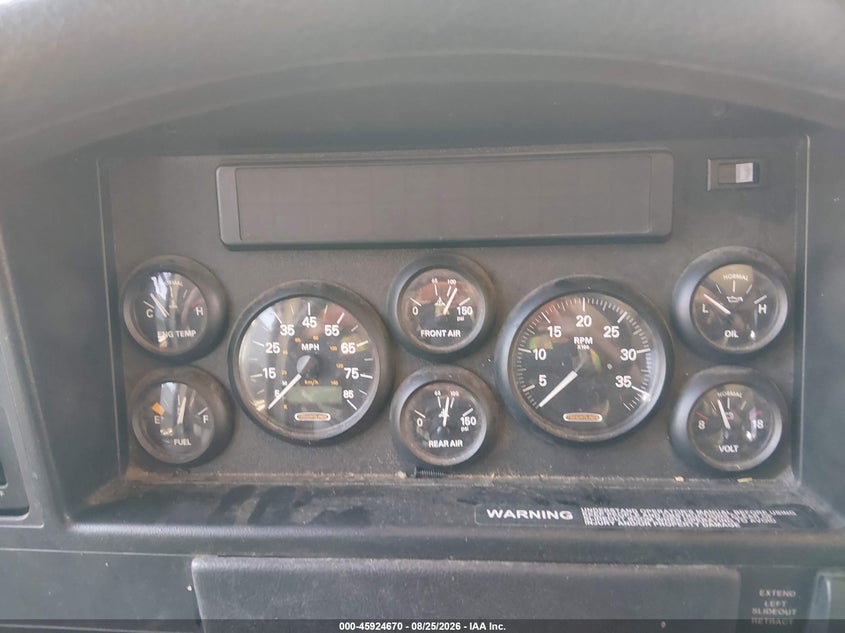 2004 FREIGHTLINER CHASSIS auction photo 7