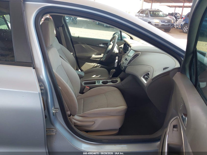 2018 CHEVROLET CRUZE auction photo 5