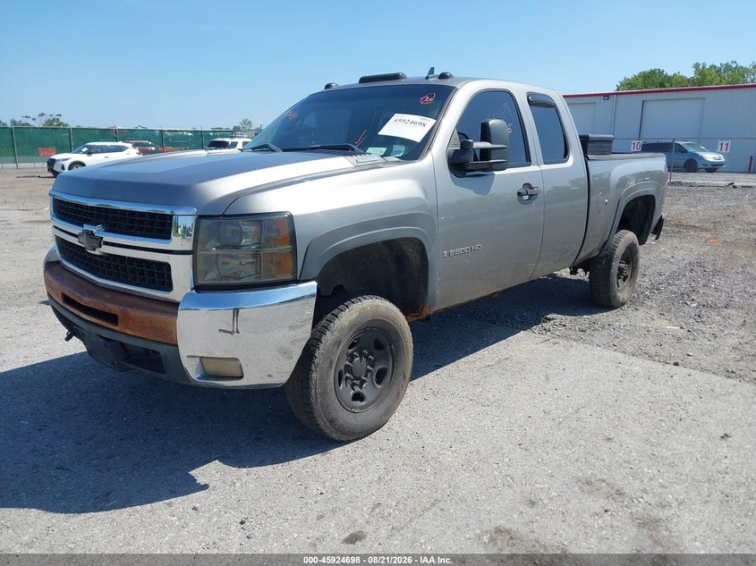 2007 CHEVROLET SILVERADO 2500HD auction photo 2