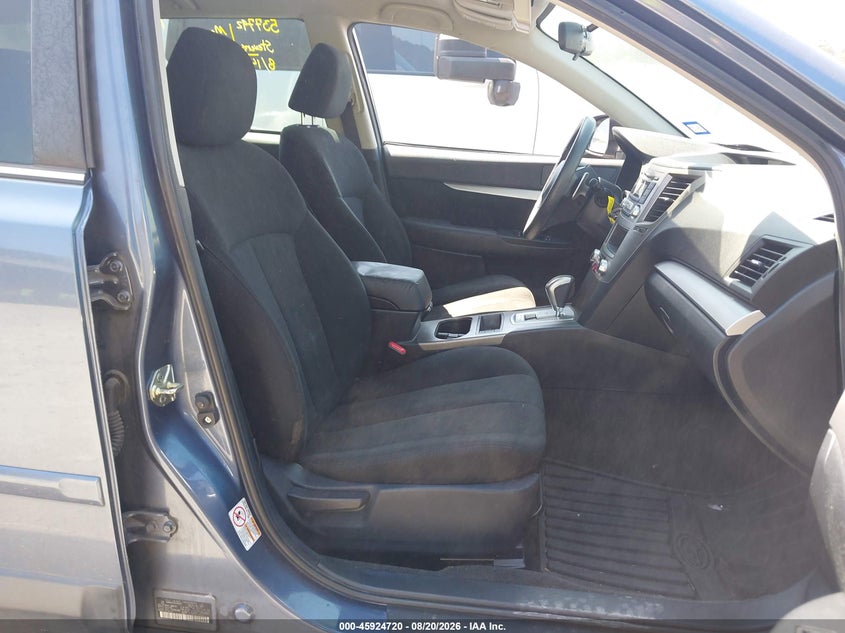 2014 SUBARU OUTBACK auction photo 5