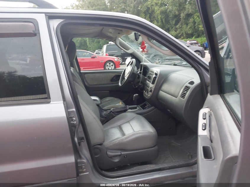 2007 FORD ESCAPE HYBRID auction photo 5