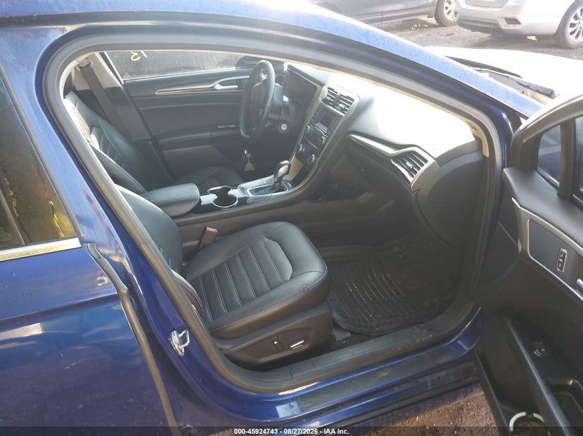 2015 FORD FUSION auction photo 5