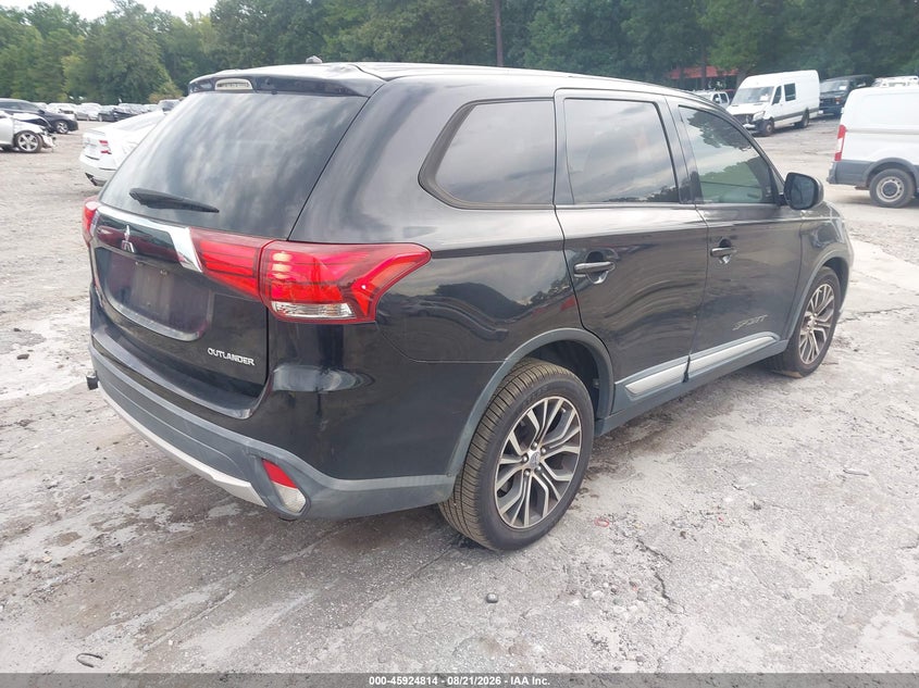 2016 MITSUBISHI OUTLANDER auction photo 4