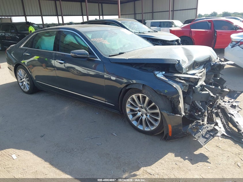 2020 CADILLAC CT6 — zdjęcie z aukcji