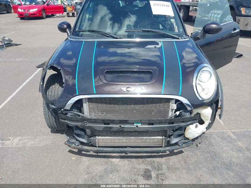 MINI CONVERTIBLE 2013 VIN WMWZP3C53DT550824