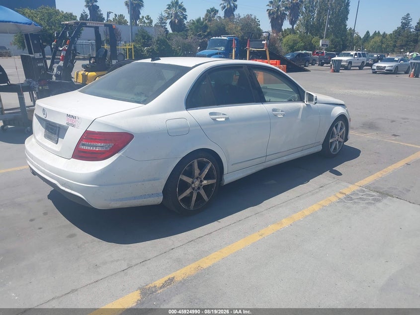 2014 MERCEDES-BENZ C 250 — zdjęcie 4
