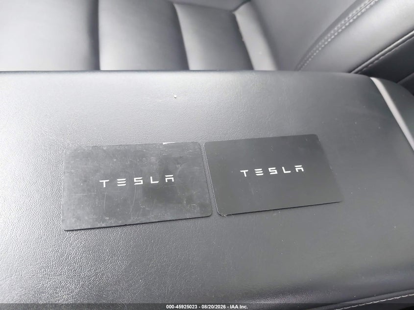 TESLA MODEL Y - zdjęcie 10