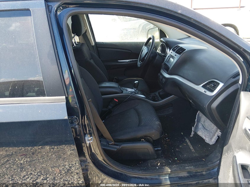 2014 DODGE JOURNEY auction photo 5
